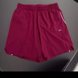 NWT Men's DSG Raspberry Sherbet Stride Run Shorts 7" Size Medium Built In Brief
